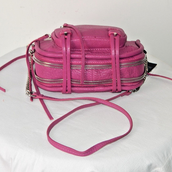 NWT SHE LO Genuine Pebbled Leather RISE ABOVE Chain Link Fuchsia Crossbody Bag - Picture 8 of 13